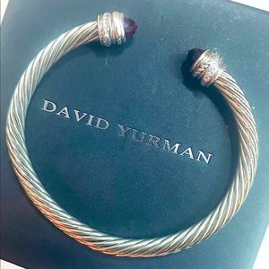 COPY - David Yurman 7mm bracelet Garnet with accent diamonds. Excellent conditi…